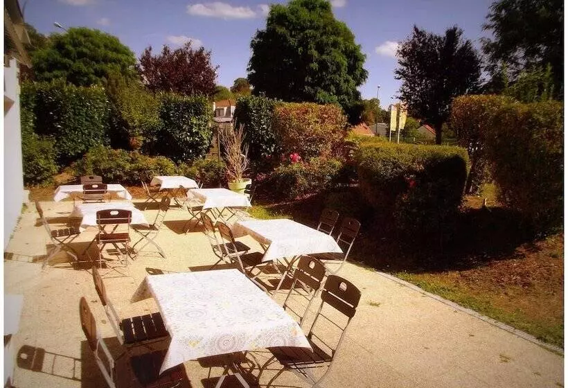 فندق Premiere Classe Chantilly Sud Luzarches