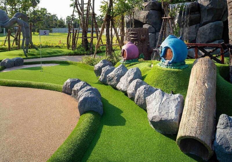 בית מלון כפרי So/ Sofitel Hua Hin