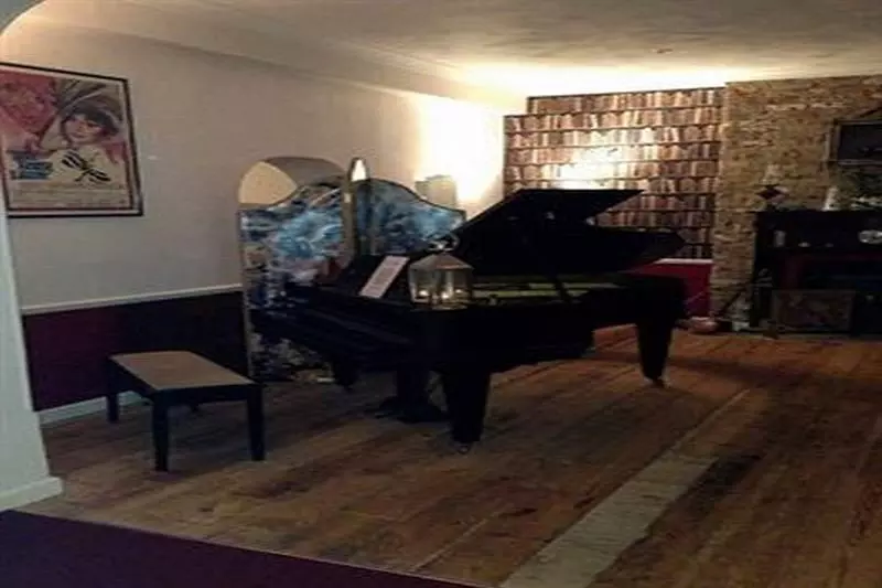 Hotel The Lighthouse Inn