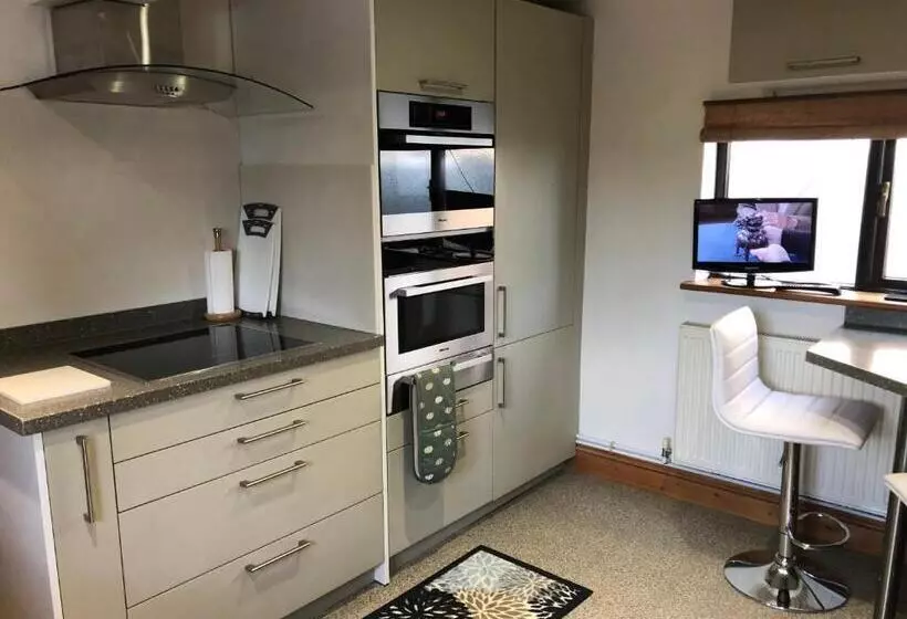 Hotelli Ye Olde Globe & Chequers