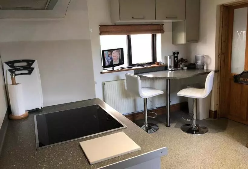 Hotelli Ye Olde Globe & Chequers