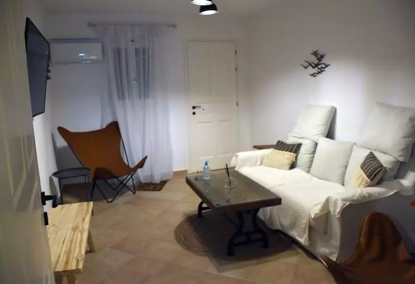 Andros 4 All Seasons Villas & Suites  Agios Petros