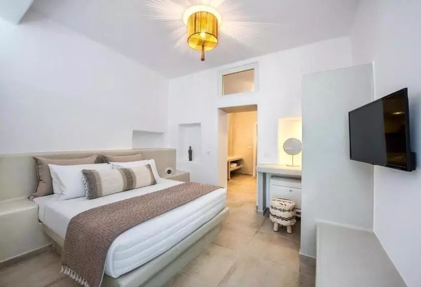 Hill Suites