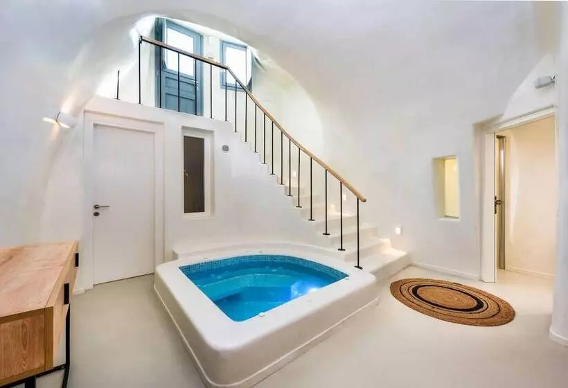 Hill Suites
