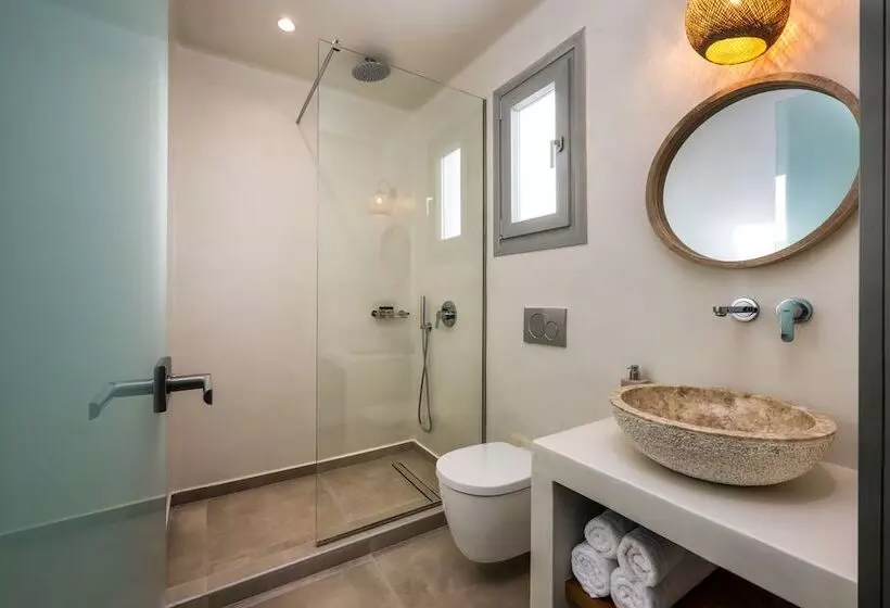 Hill Suites