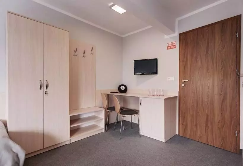 Hostel Rakieta