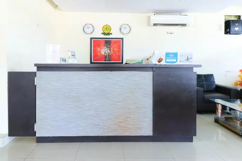 Al Badar Hotel Syariah Makassar