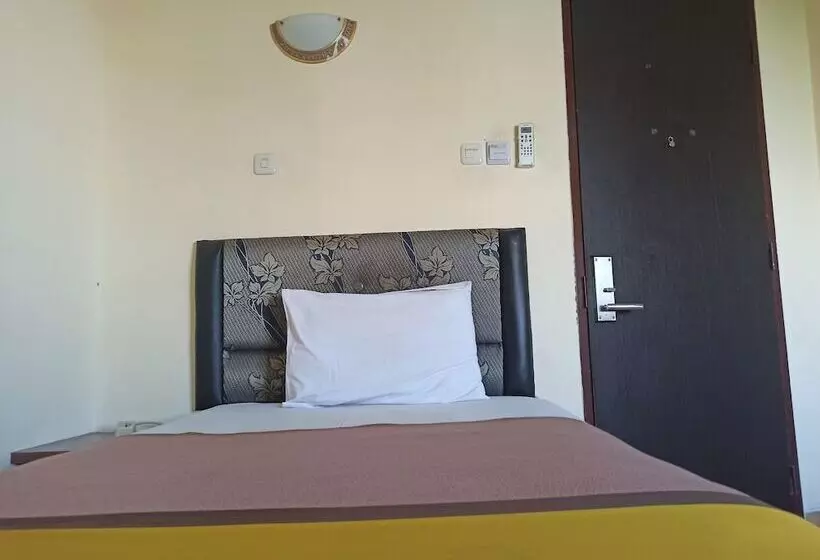Al Badar Hotel Syariah Makassar