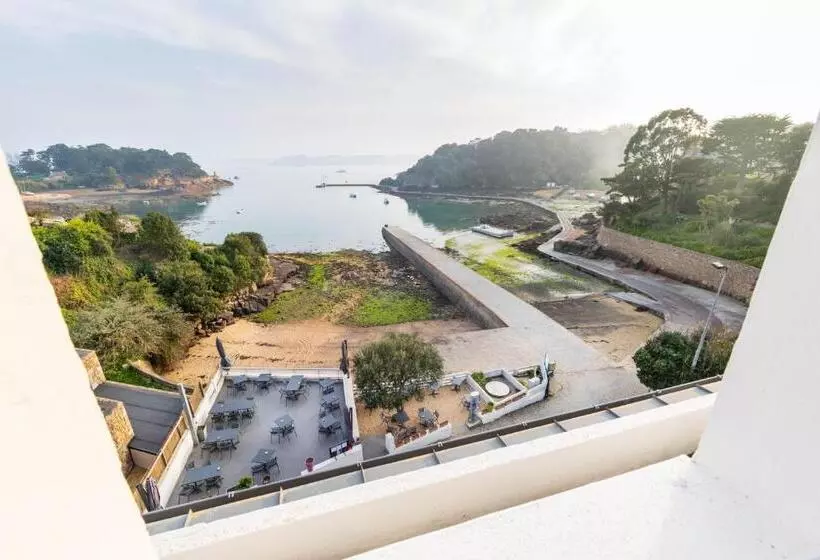 Hotelli Hôtel Bellevue