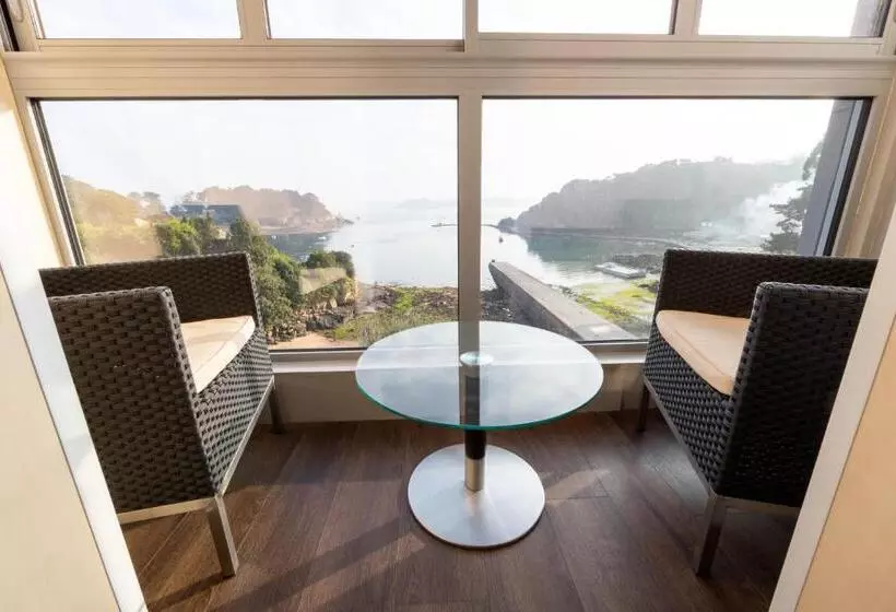 Hotelli Hôtel Bellevue