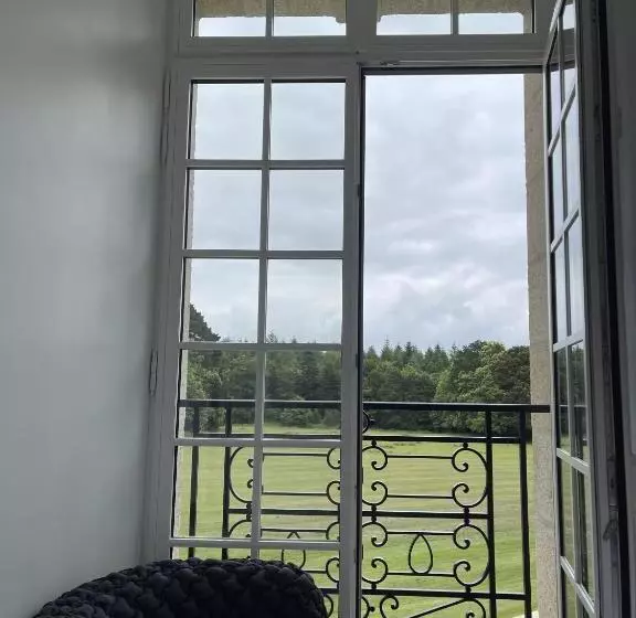 Hotelli Les Garennes   Hôtel Spa Bénodet