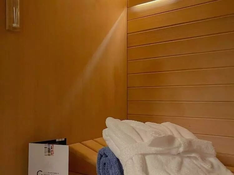 Hotelli Les Garennes   Hôtel Spa Bénodet