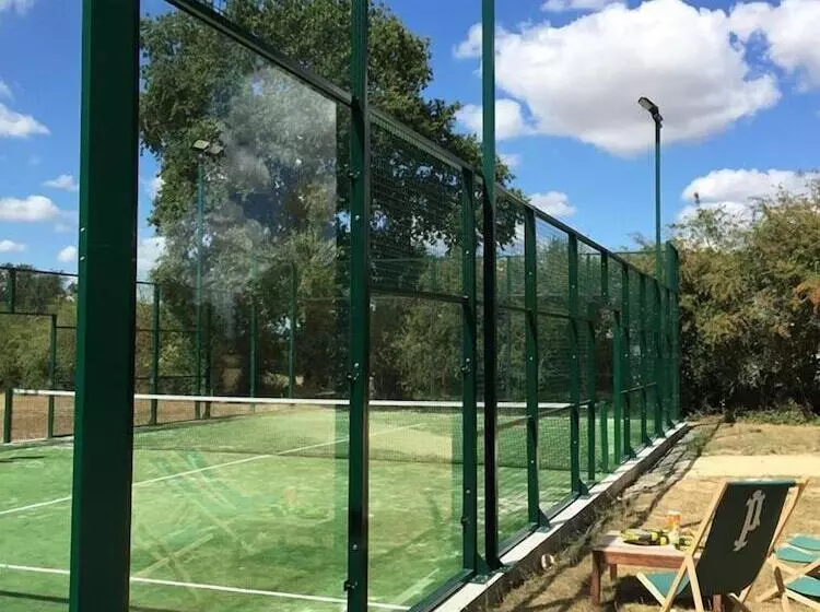 Hotelli Les Gîtes De L Ermitage