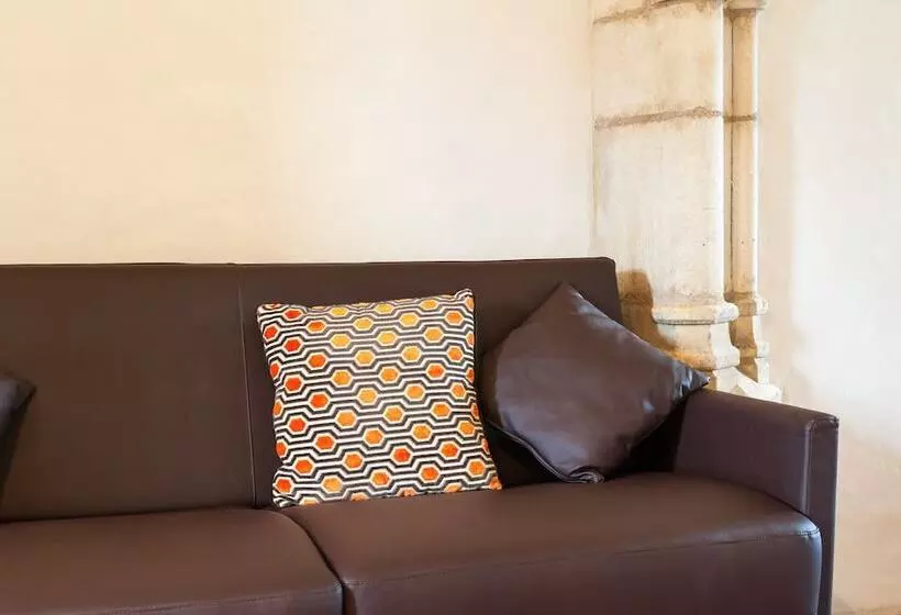 Hotelli Les Gîtes De L Ermitage