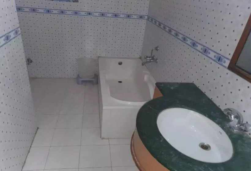 Hotelli Rathore Lodge & Restaurant