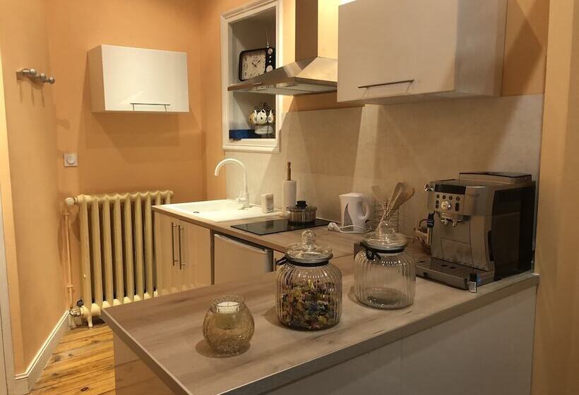 پانسیون L Hommage