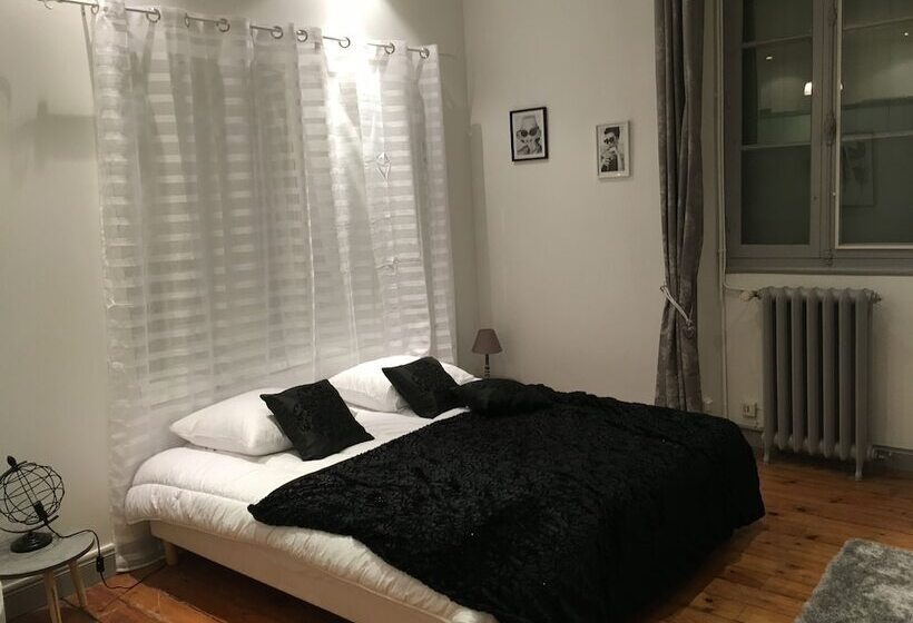 پانسیون L Hommage