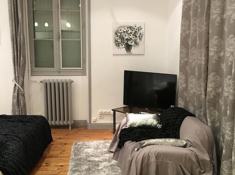 پانسیون L Hommage