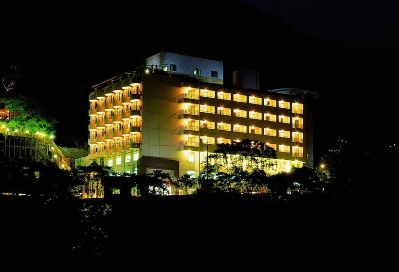 هتل King's Resort & Spa