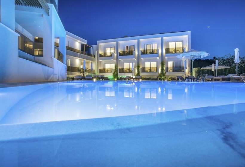 בית מלון כפרי Mirablue Luxury Residences