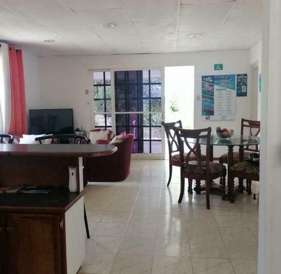 هتل Posada Caribbean Refuge