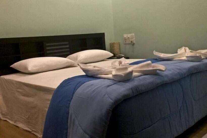 호텔 Rasdhoo Coralville