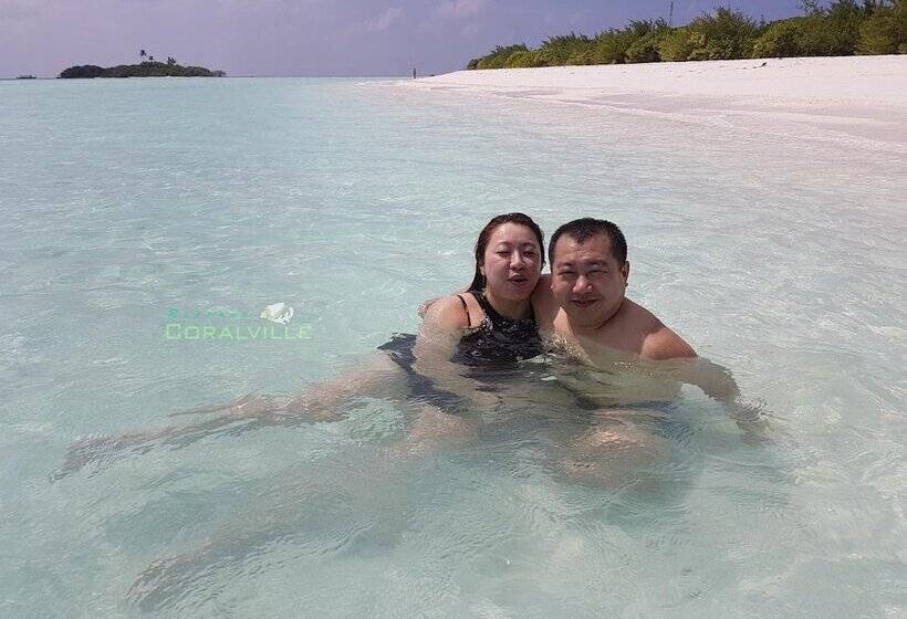 호텔 Rasdhoo Coralville