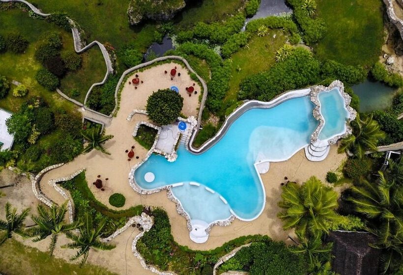 هتل Tanna Evergreen Resort & Tours