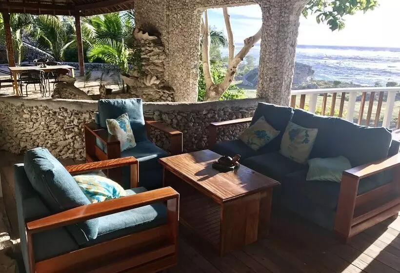 هتل Tanna Evergreen Resort & Tours