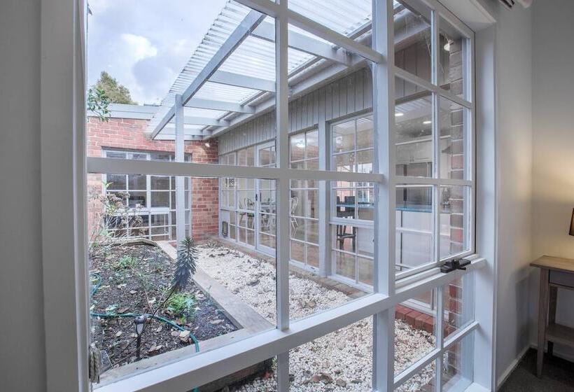 Lots Love Life Garden View Amazing Five Bedrooms