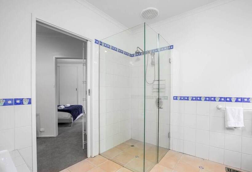 Lots Love Life Garden View Amazing Five Bedrooms