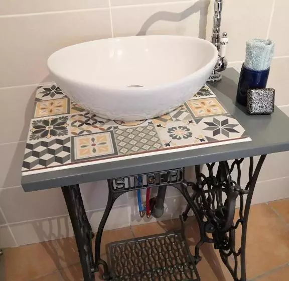 Aamiaismajoitus (B&B) Le Petit Chateau