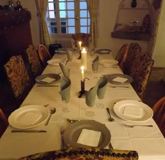 Aamiaismajoitus (B&B) Le Petit Chateau