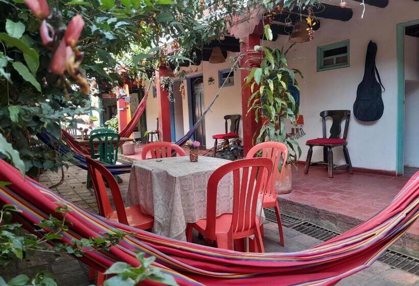 בית מלון כפרי Beija Flor Hostel