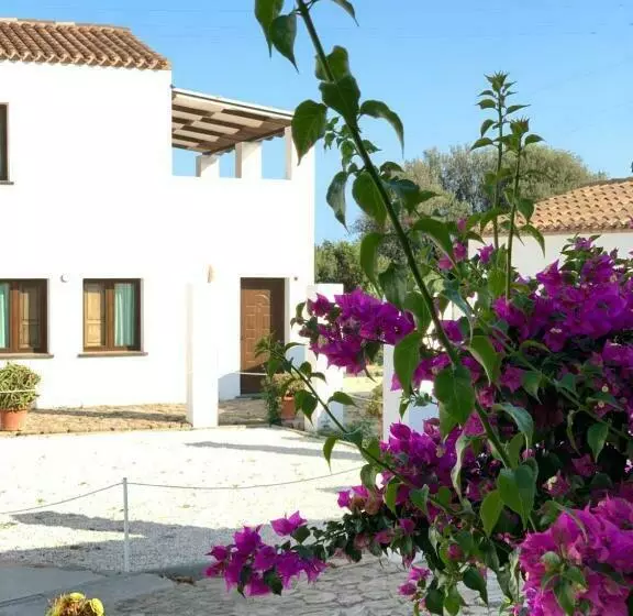 هتل Cort'e Nastasj