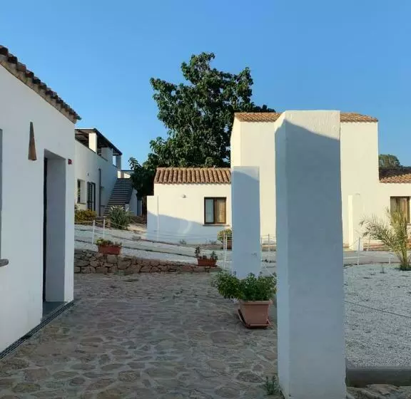 هتل Cort'e Nastasj