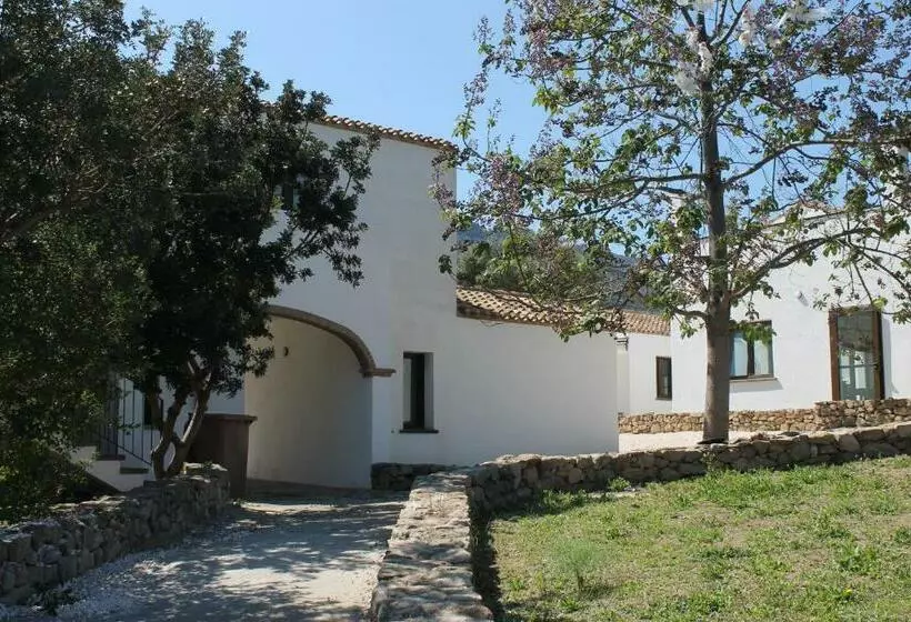 هتل Cort'e Nastasj