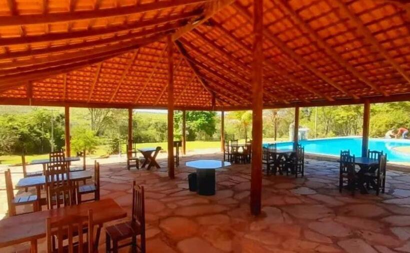 ホテル Fazenda Serra Da Irara