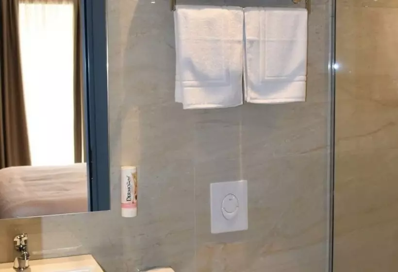 ホテル Giulia Albérgo