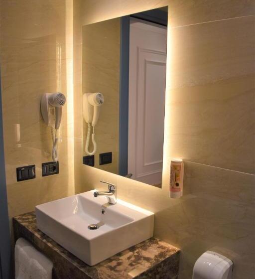 هتل Giulia Albérgo