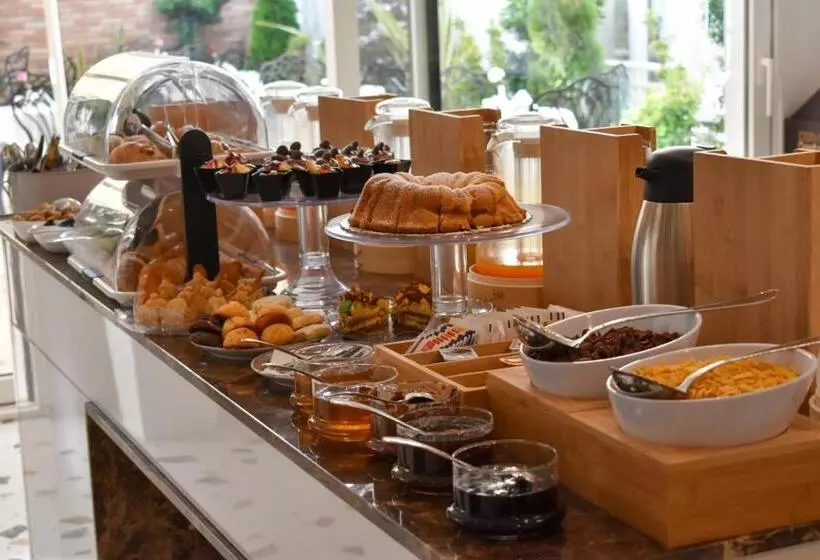 ホテル Giulia Albérgo