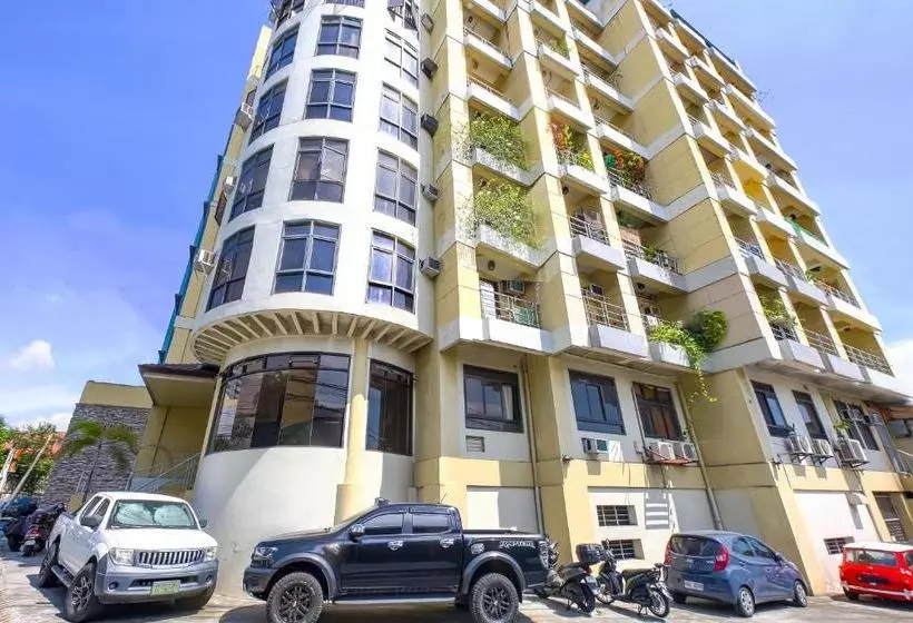 ホテル Oyo 794 Regatta Residences