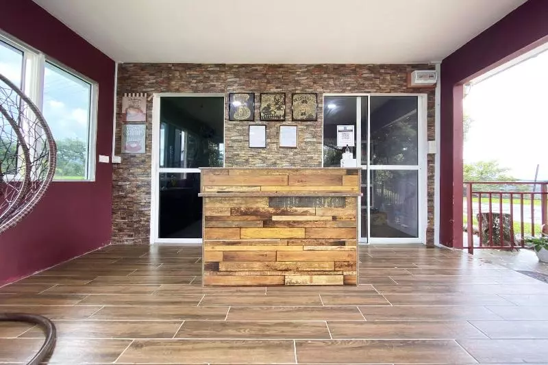 ホテル Oyo 90285 Pogimpaan Homestay