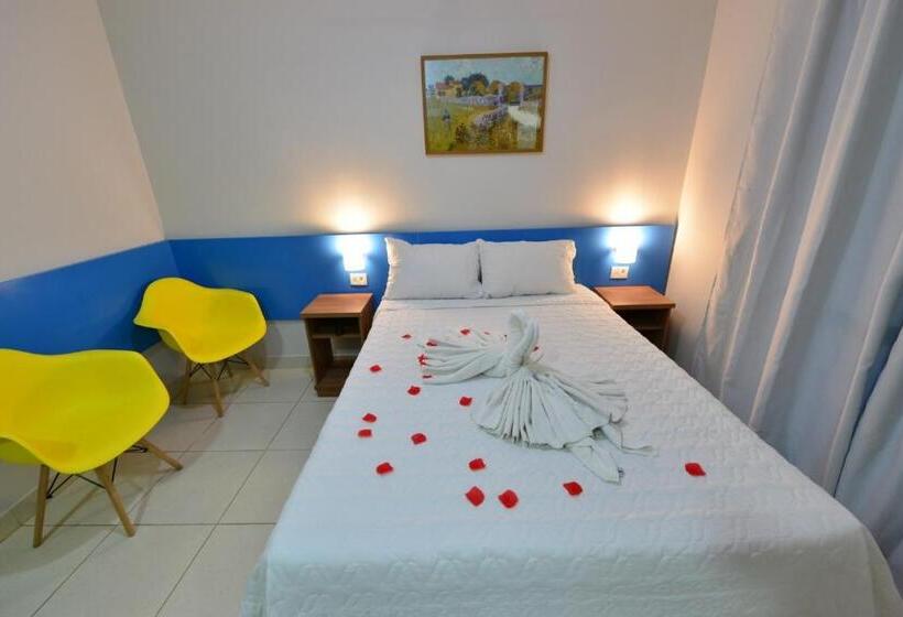 هتل Vinds Economic