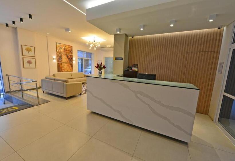 هتل Vinds Economic