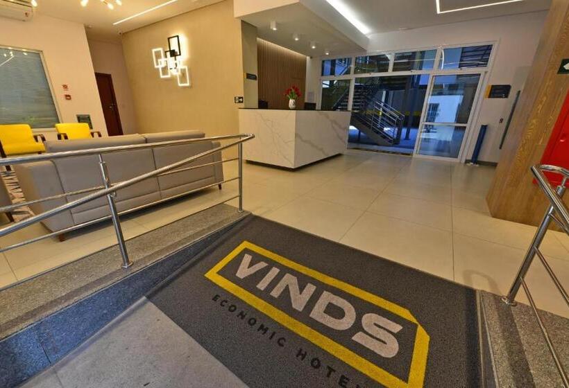 هتل Vinds Economic