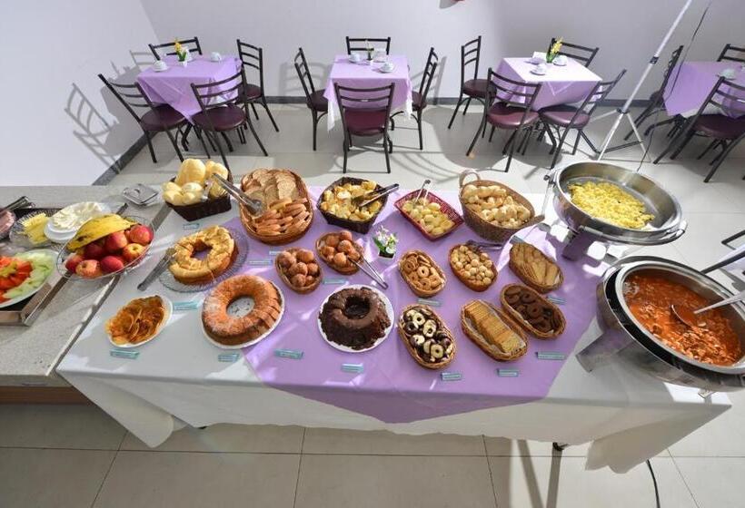 هتل Vinds Economic