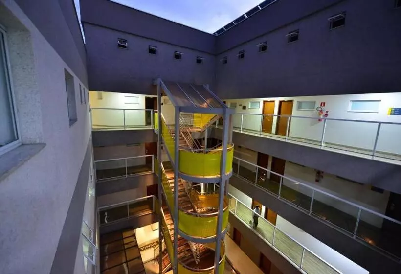 ホテル Vinds Economic