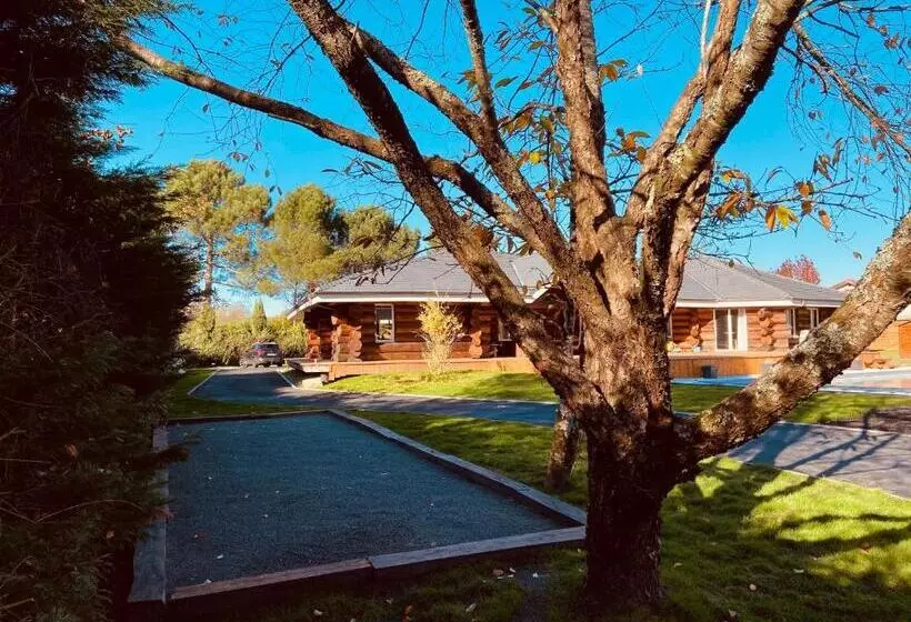 تختخواب و صبحانه Au Cottage Du Medoc   Proche Bordeaux