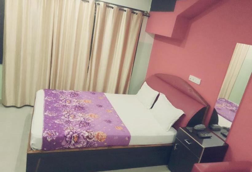 Hotelli Kings Gateway